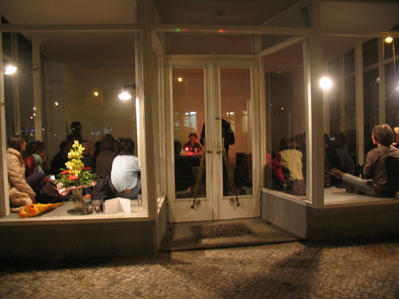 Photographic documentation of RYLLEGA Berlin (Audio-visual performance by Michael Vorfeld, 17 September 2008)